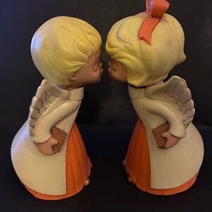 Vintage Set Of 2 Handpainted Ceramic Kissing Christmas Angels